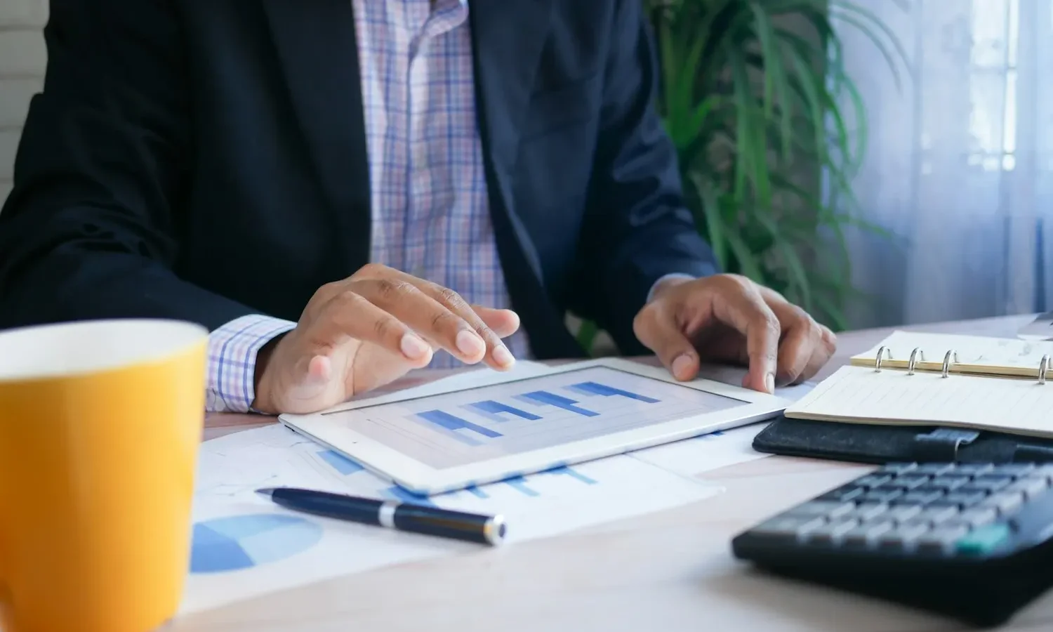 Analyse de graphiques financiers avec une calculatrice