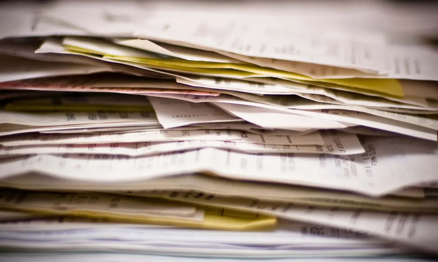 Pile de documents comptables