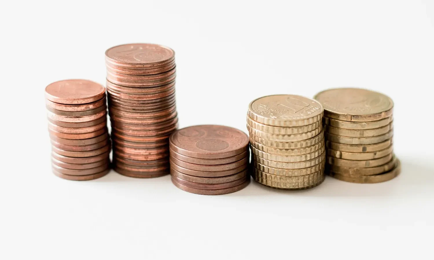 Piles de pièces de monnaie